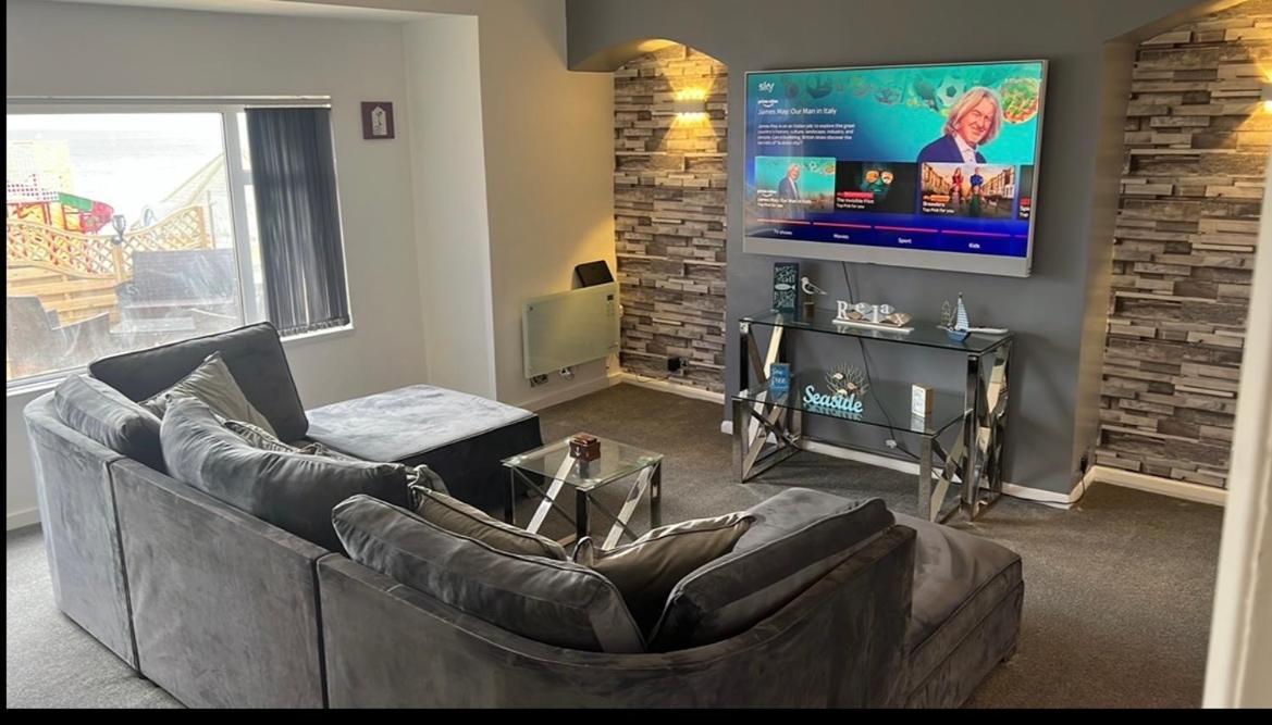 Sea View Lavish Apartment Sky Tv Whirlpool Bath Huge Balcony Newly Refurbished Bridlington Kültér fotó